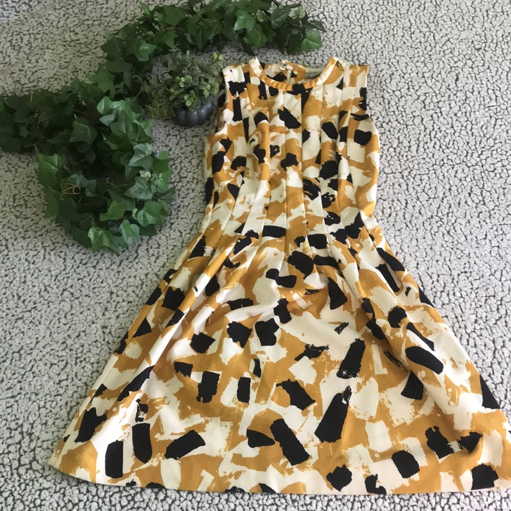 Gorgeous Yellow Patterned Dress